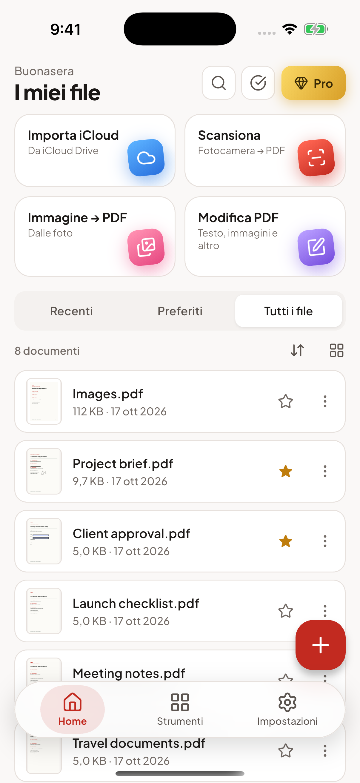 Libreria PDF Expert con importazione dal cloud, scansione e strumenti per documenti.