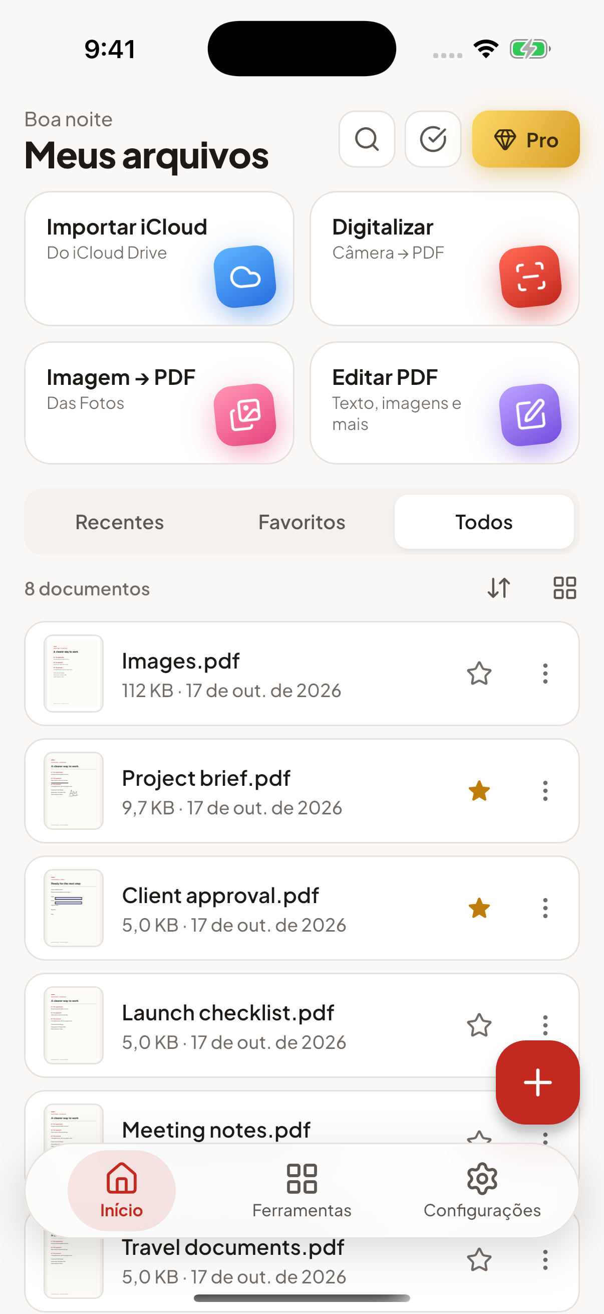 Biblioteca do PDF Expert com importação da nuvem, digitalização e ferramentas de documentos.